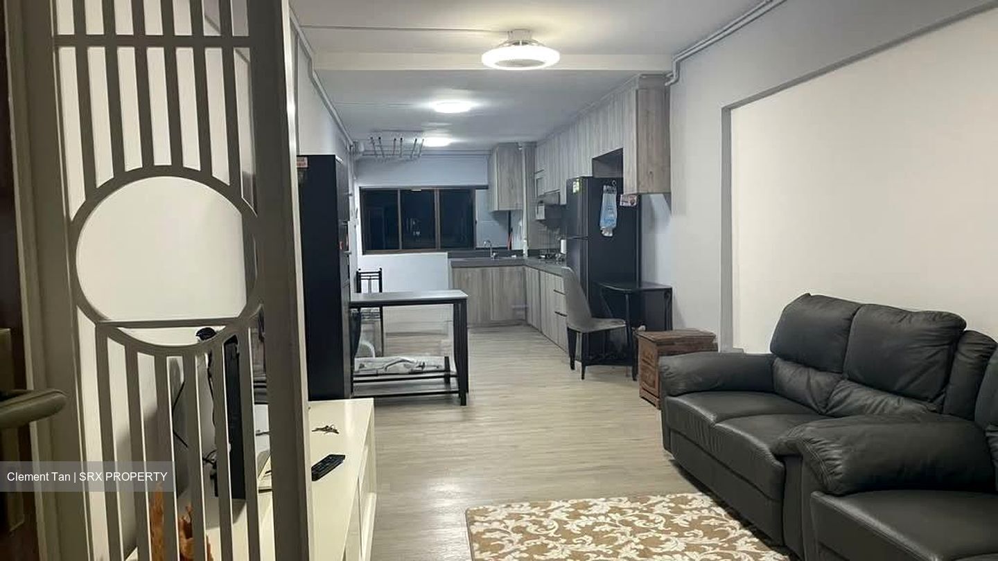 Blk 211 Ang Mo Kio Avenue 3 (Ang Mo Kio), HDB 3 Rooms #589718081